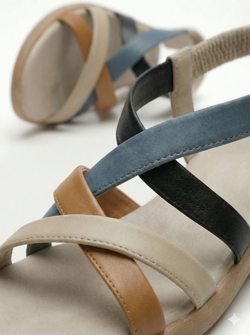 WOMEN CASUAL SANDALS